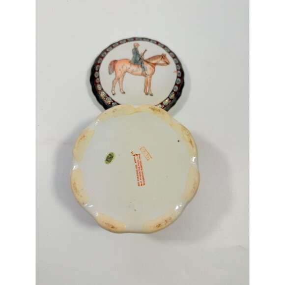 Equestrian Trinket Box Hand Painted Porcelain Jewelry Stash box Horse themed - Picture 13 of 13